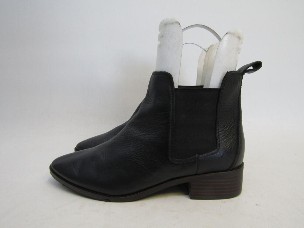Lucky Brand Womens Size 8 M Black Leather Chelsea Ankle Fashion Boots Bootie